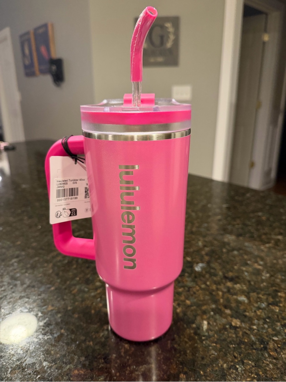 NWT Lululemon 40oz Insulated Tumbler Pink Stainless Steel Travel Cup Handle